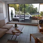Dans Résidence De Standing Avec Parking Et Sa Terrasse Vue Bidart