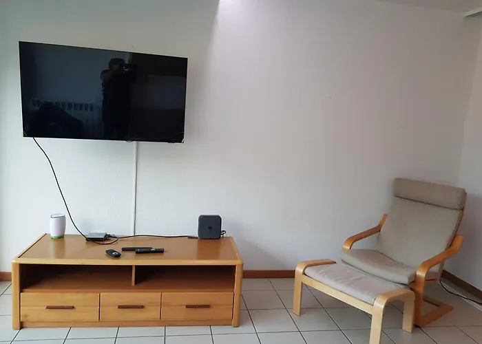 Διαμέρισμα Dans De Standing Avec Parking Et Sa Terrasse Vue *